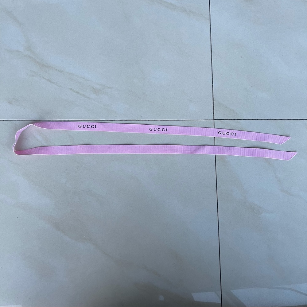 Gucci Ribbon Pink - Picture 3 of 5